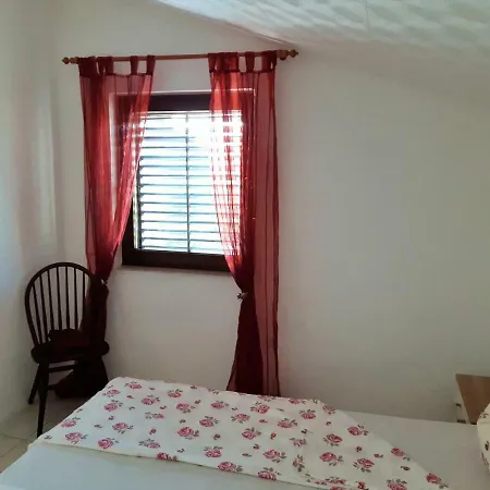 Apartments Maltasic Vir Exterior photo