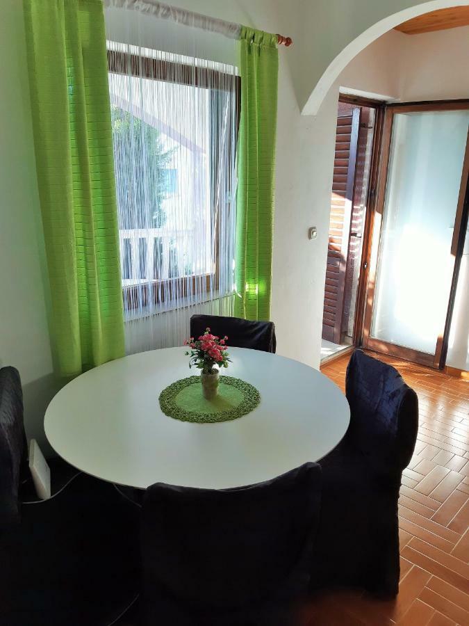 Apartment Maltasic Vir